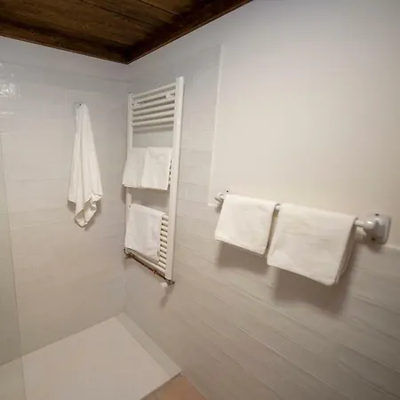 度假居 Pradas 蒙塔尼约斯